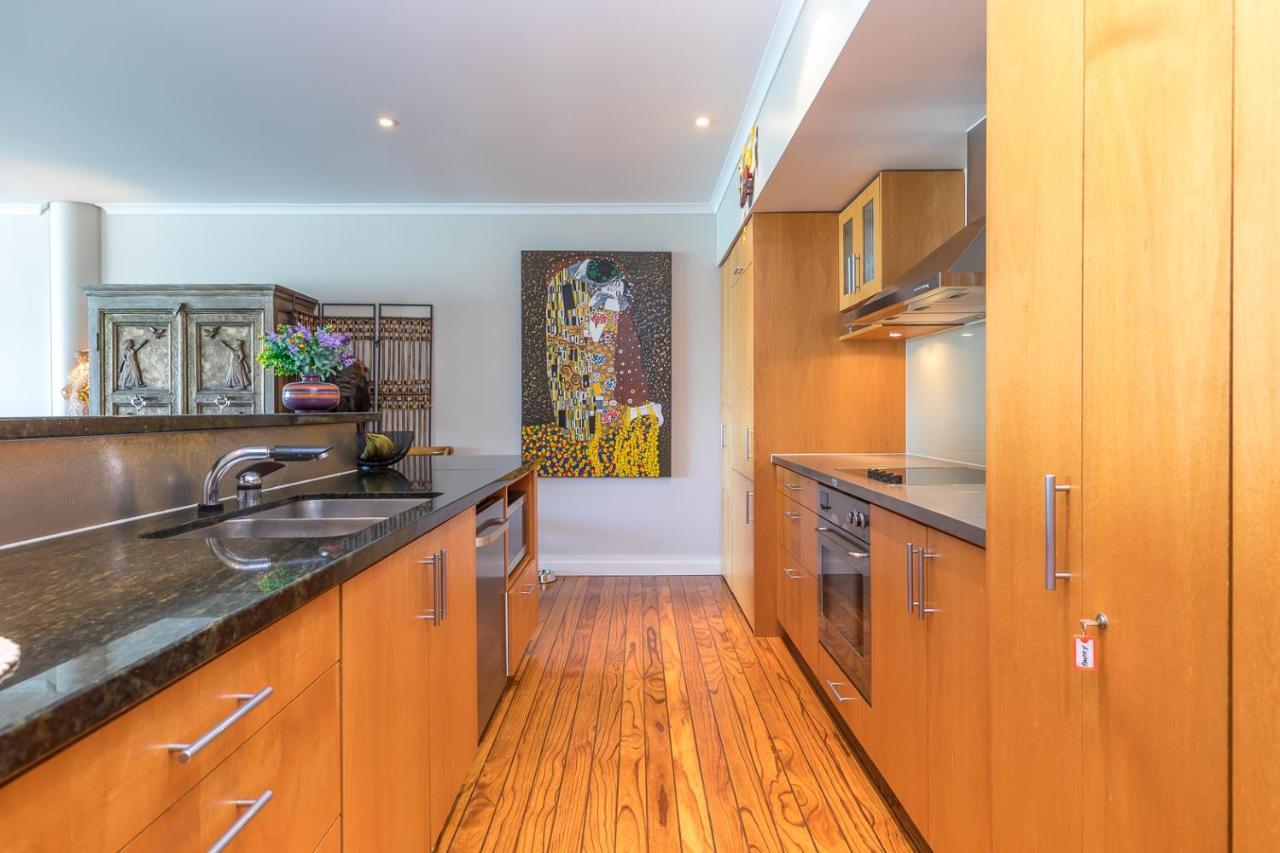 Qv Waterfront Apt With Ac Wifi And Parking 오클랜드 외부 사진
